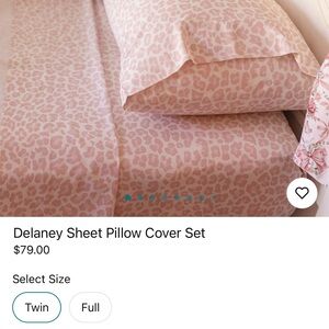 Posh peanut Delaney pink leopard sheet set